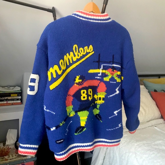 Vintage knit hockey sweater - Picture 3 of 9